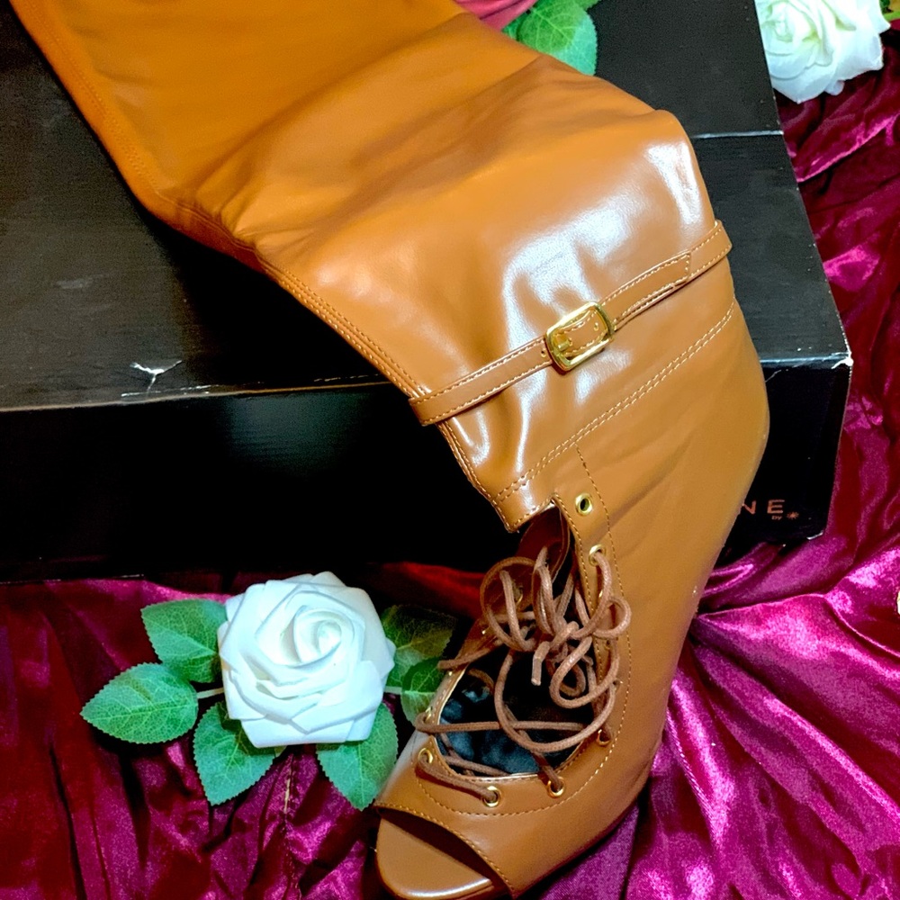 Heel - Picture 3 of 5